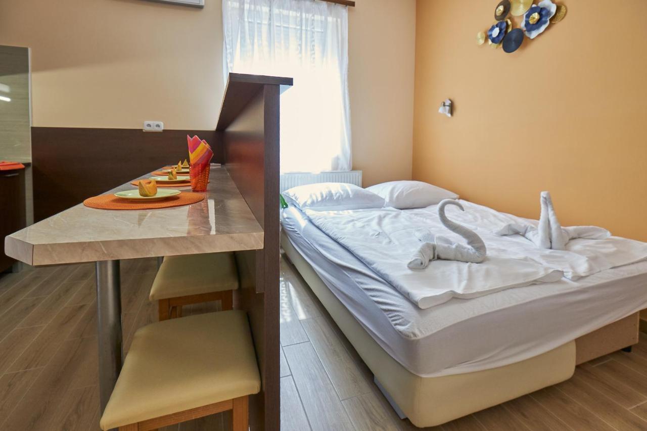 Amulett Comfort Apartment Hajdúszoboszló Extérieur photo